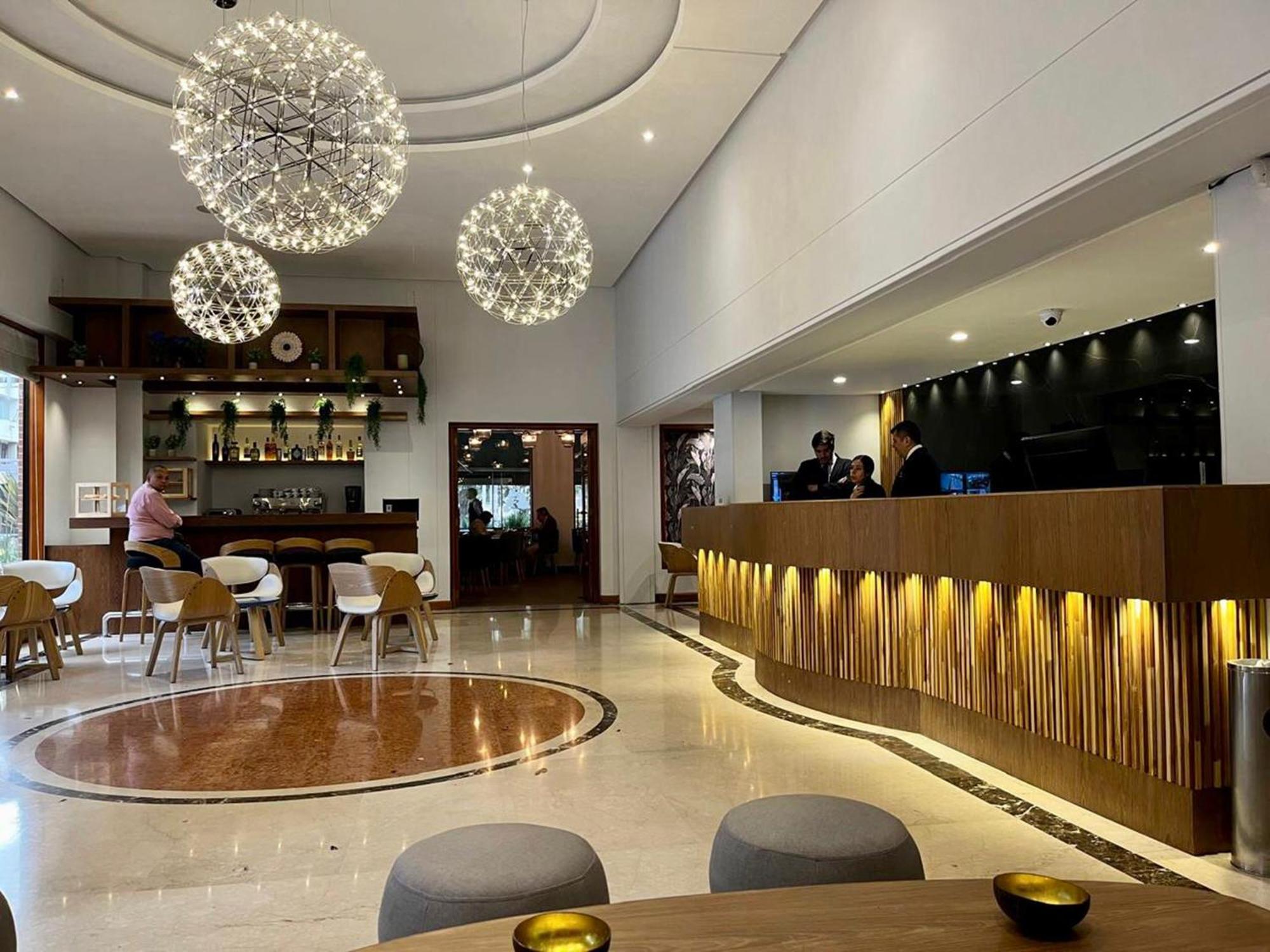Hotel Parque 97 Suites Богота Екстериор снимка