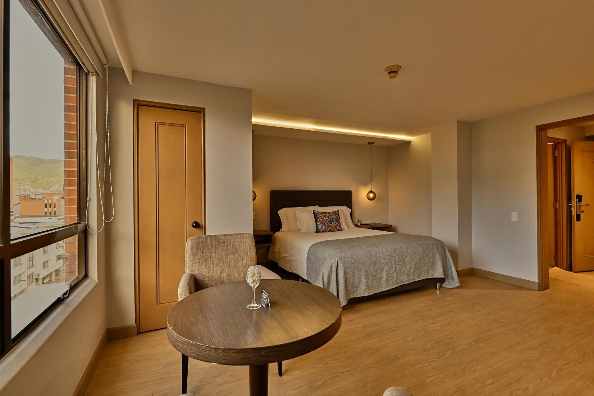 Hotel Parque 97 Suites Богота Екстериор снимка